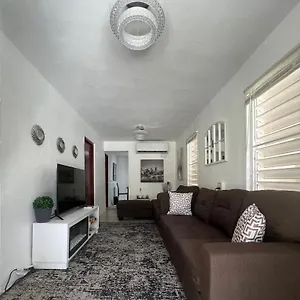  Apartment Jacaguas Classic House