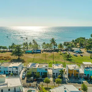 modern-beach-walk-at-puerto-bahia-30.top-hotels-puertorico.com/
